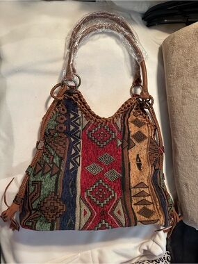 Western style shoulder and purse